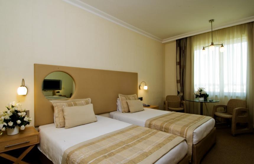 WOW Istanbul Hotel Bagian luar foto